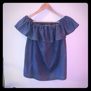 Chelsea28 Chambray off-shoulder top